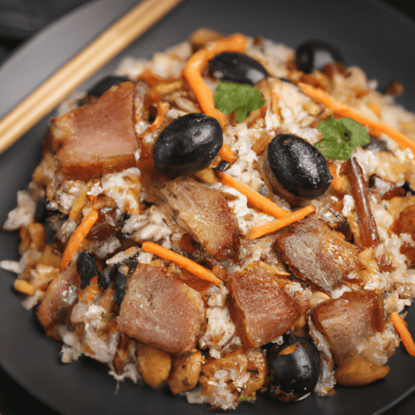 Lù Ròu Fàn (滷肉飯) – Geschmortes Schweinefleisch über Reis - RamenHeaven